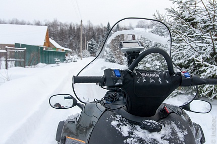 GPS навигатор для снегохода и квадроцикла  Montana 680 с креплением на руль